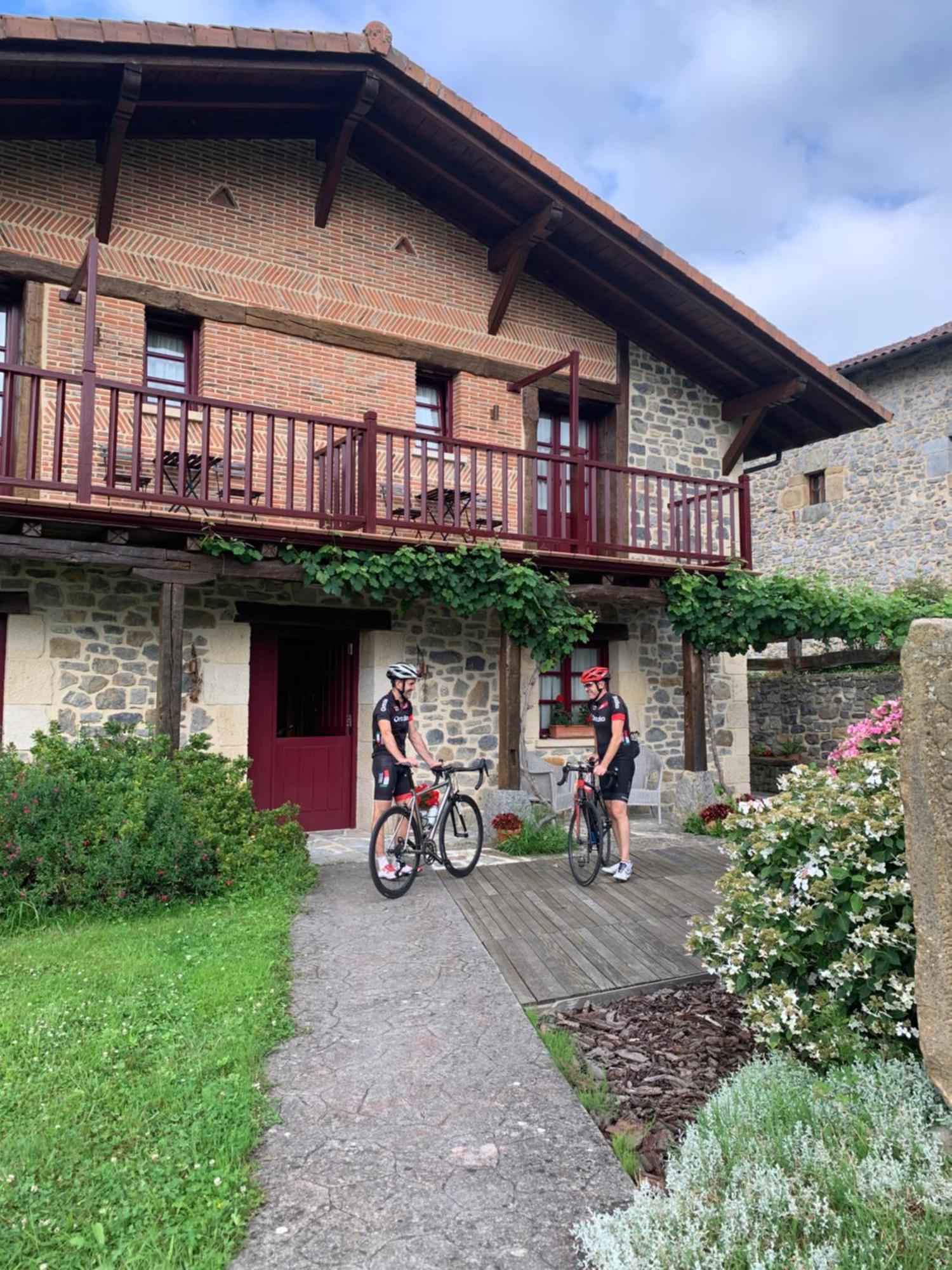 Casa Rural Etxegorri Orozko Luaran gambar